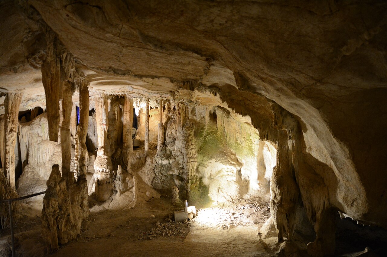 Grutas de la Estrella + Ixtapan de la Sal